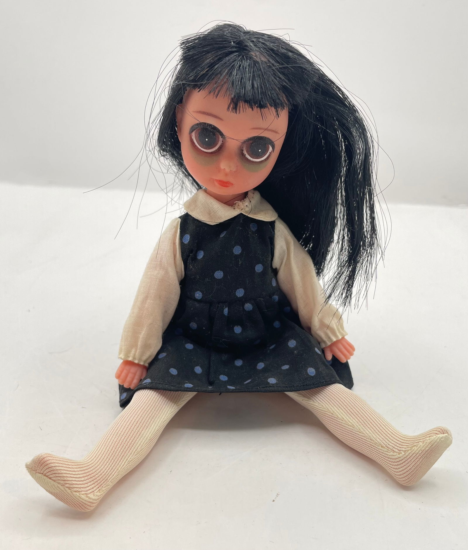 1970s Susie Sad Eyes Margaret Keane Style Big Eye Doll: looks like me after an auction upload