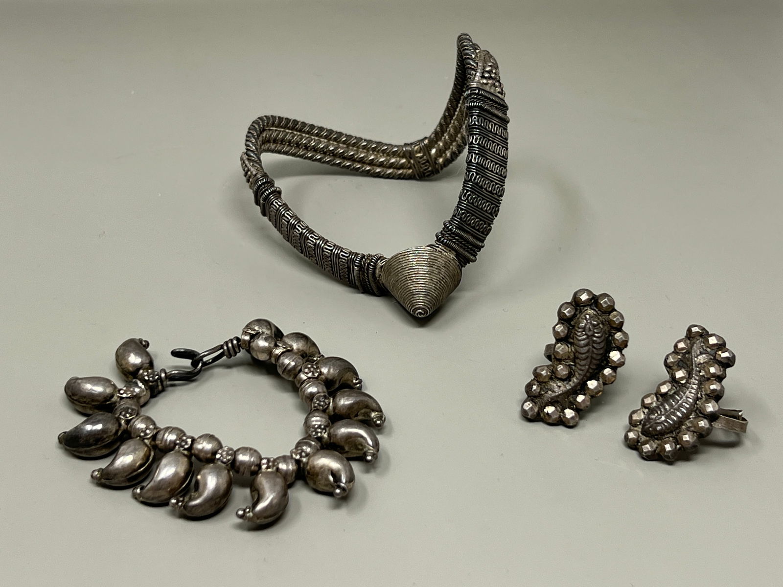 Vintage Indian Ethnic Tribal Childs Jewelry Toe Rings Arm Cuff Bracelet (1 of 6)