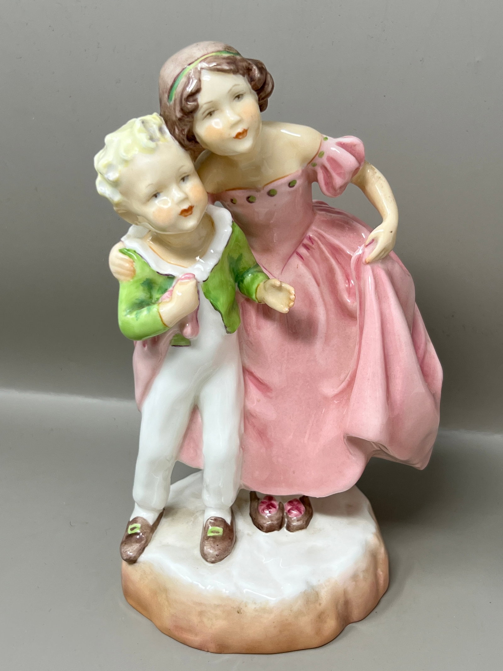 Royal Worchester "Sister" 3149 Bone China Figurine: any flaws noted in photos, F.G. Doughty