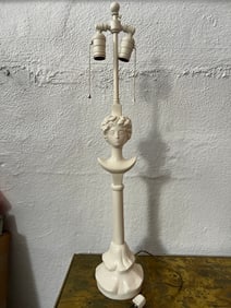 Tete de Femme Plaster Table Lamp