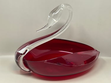 Pairpoint Ruby & Clear Art Glass Swan Bowl