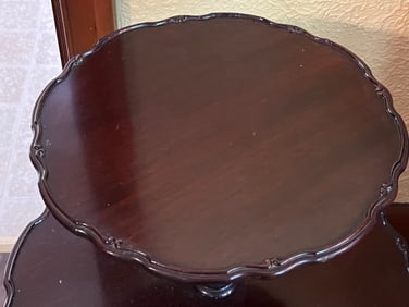 Mahogany 2 Tier Pie Crust Table
