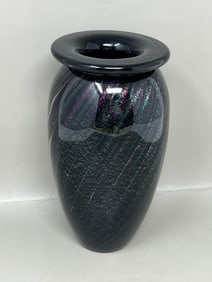 Robert Eickholt Signed Art Glass Vase