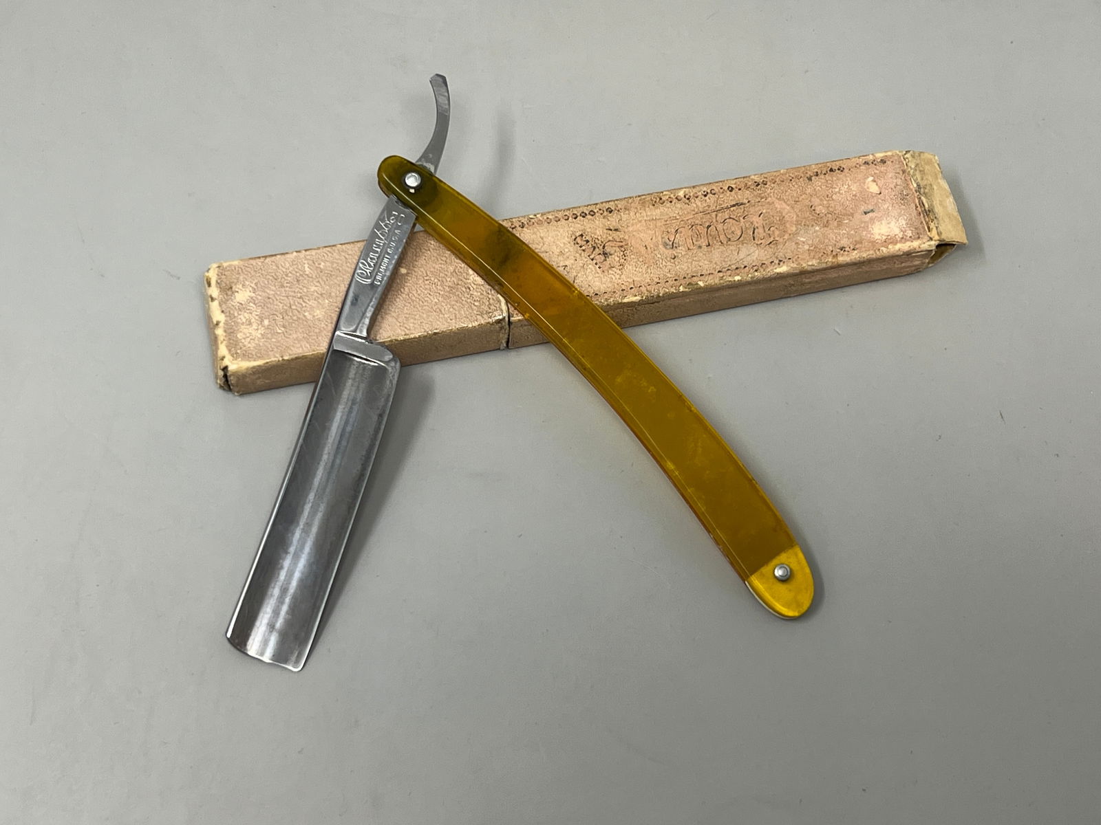 Clauss Bakelite Straight Razor Antique Barbers Razor (1 of 11)