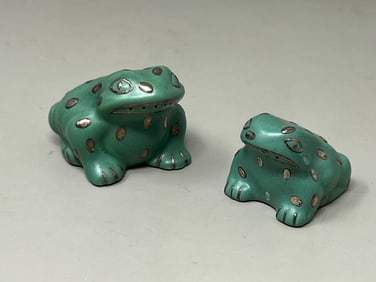 Emilia Castillo Sterling on Pottery Salt Pepper Shaker Set