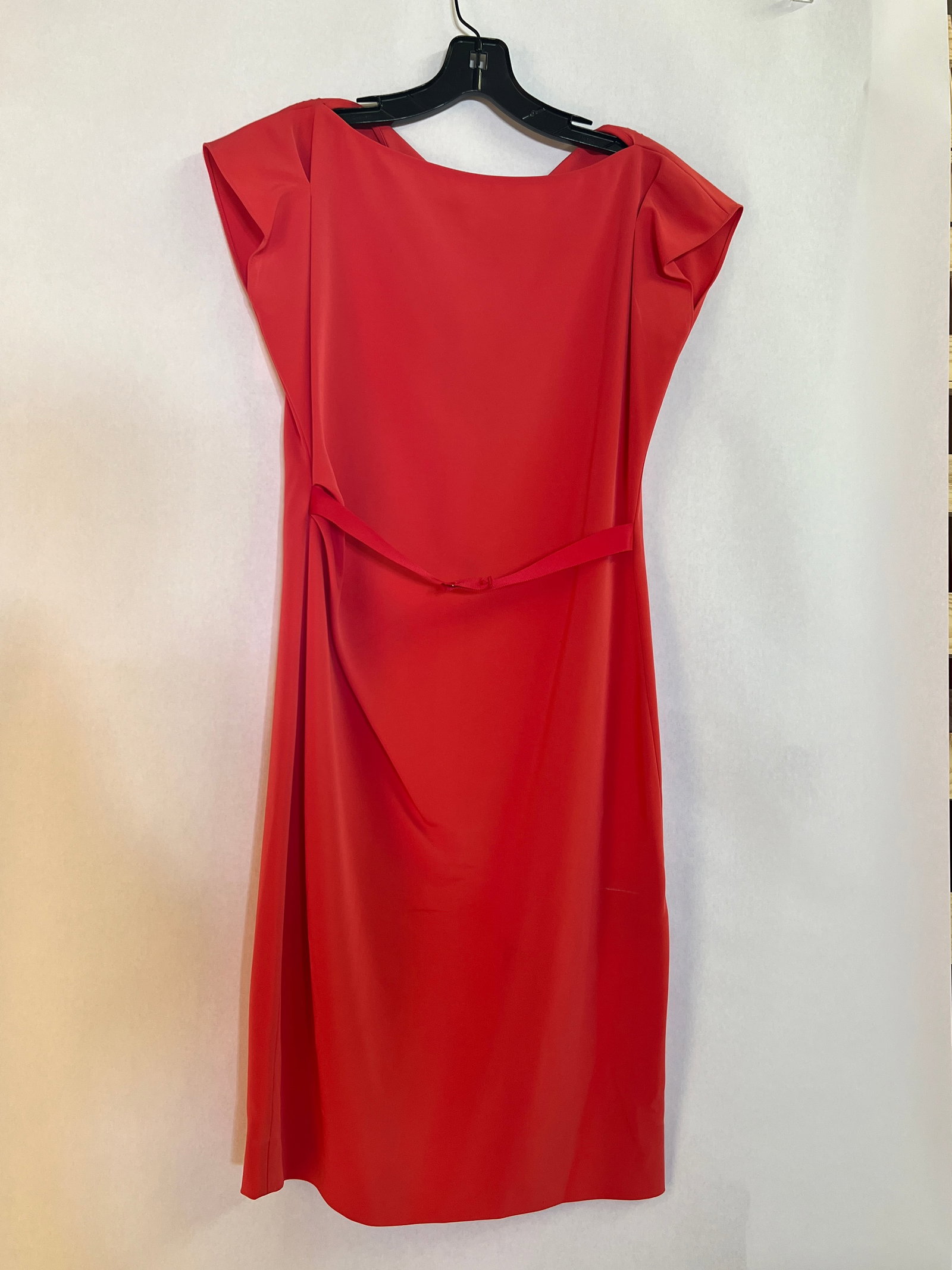 Sz 4 Elie Tahari Stretch Knit Cocktail Dress: has built in belt