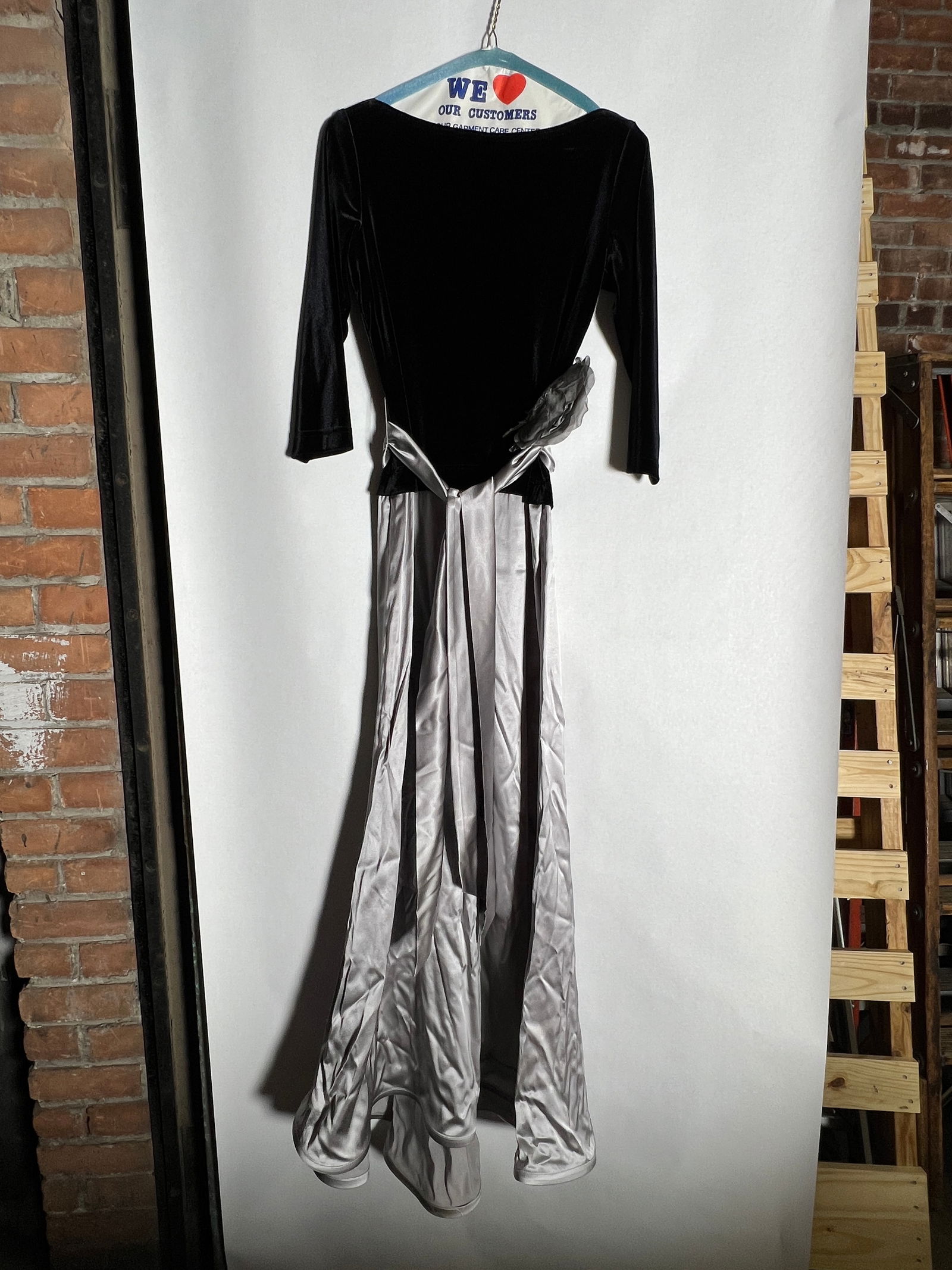Sz 6 Lillie Rubin Silk Drop Waist Evening Gown: velvet boat neck top