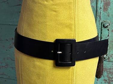 Sz M Calvin Klein Leather Designer Belt