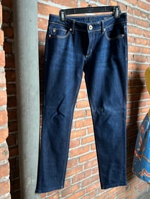 Sz 29 DL1961 Angel Denim Jeans Cigarette Pant