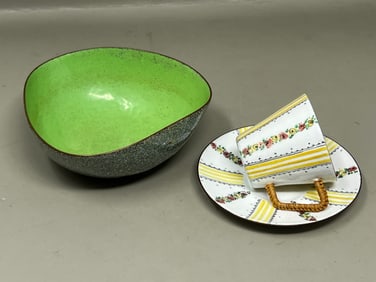 1960s Fine Handpainted Wrapped Enamelware Demitasse Teacup Saucer