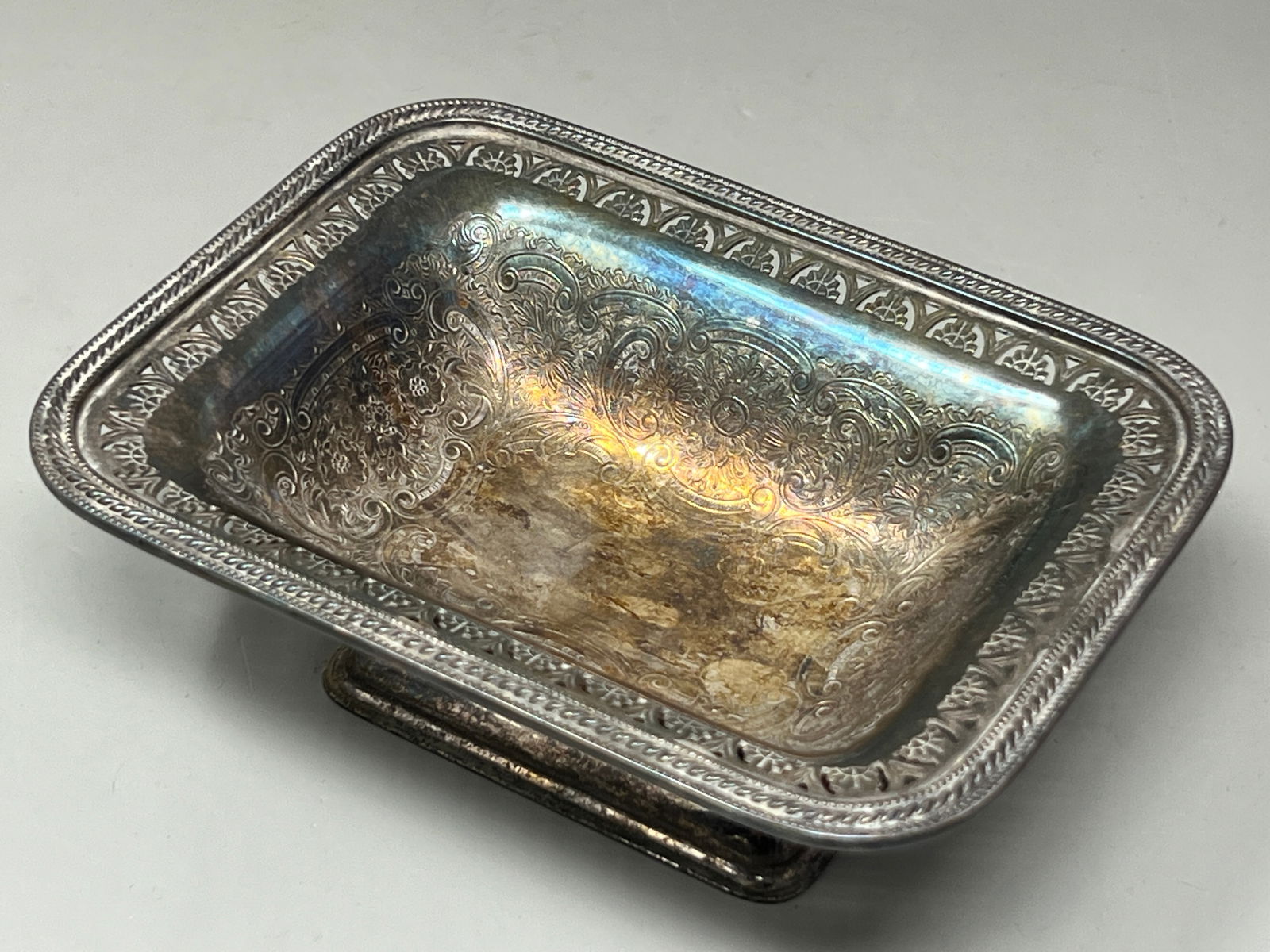 Early 20c Barker-Ellis England Silverplate Bon Bon Serving Tray: has stamps