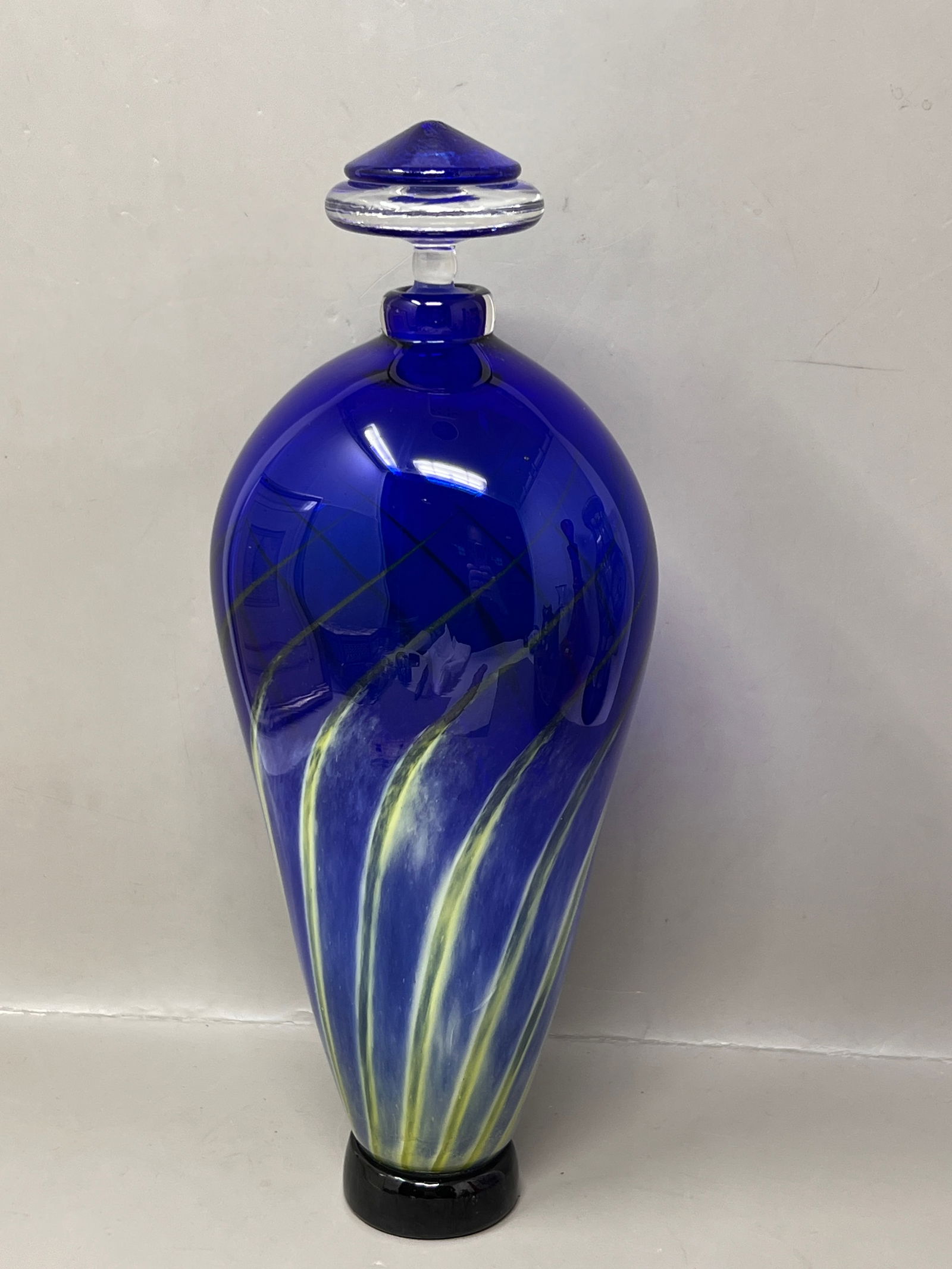 Artist Signed Cobalt Blue Pulled Green Feather Art Glass Bottle with Stopper: signed on bottom**