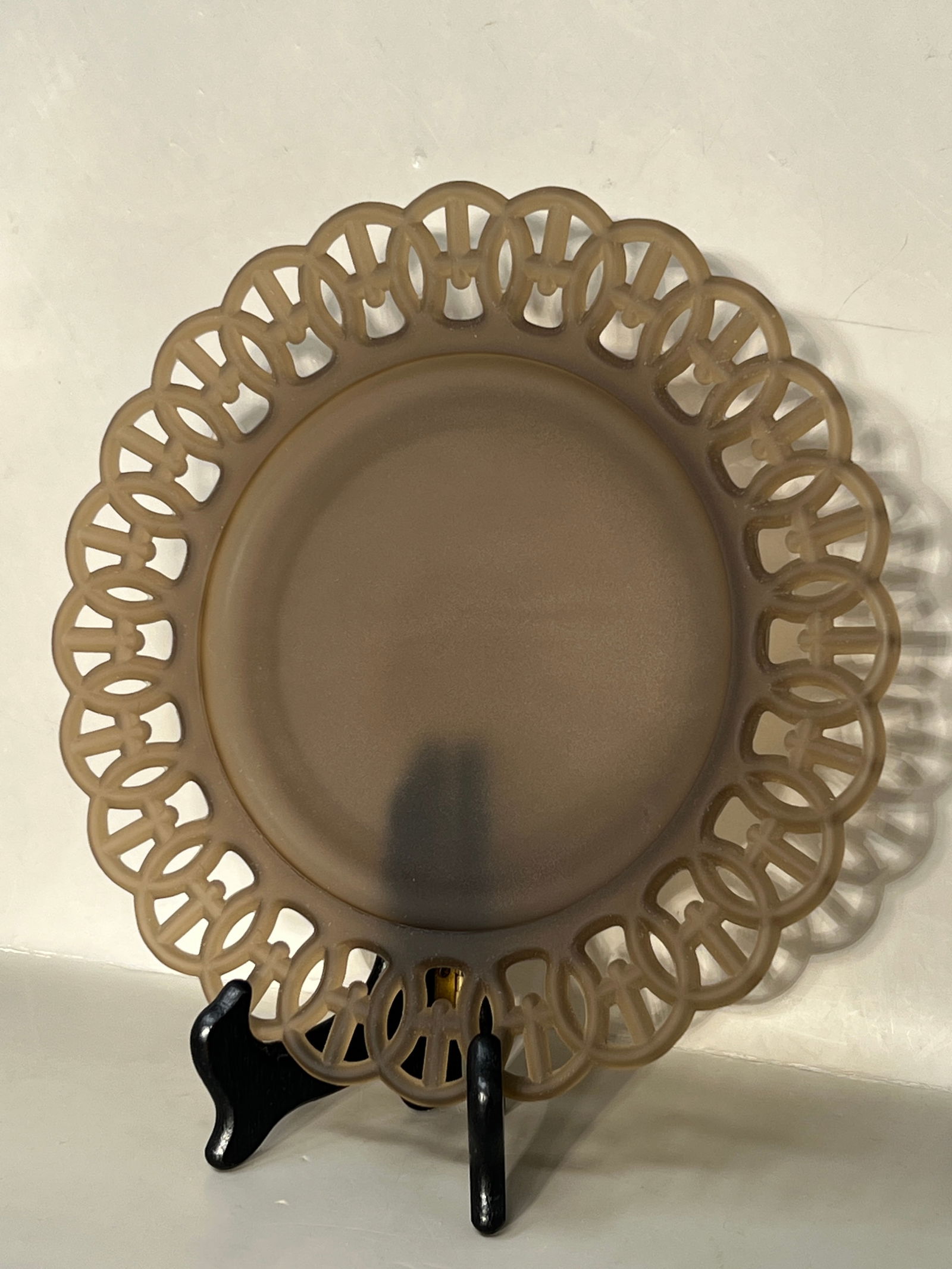 Vintage Westmoreland Chocolate Satin Glass Lace Plate: Great condition