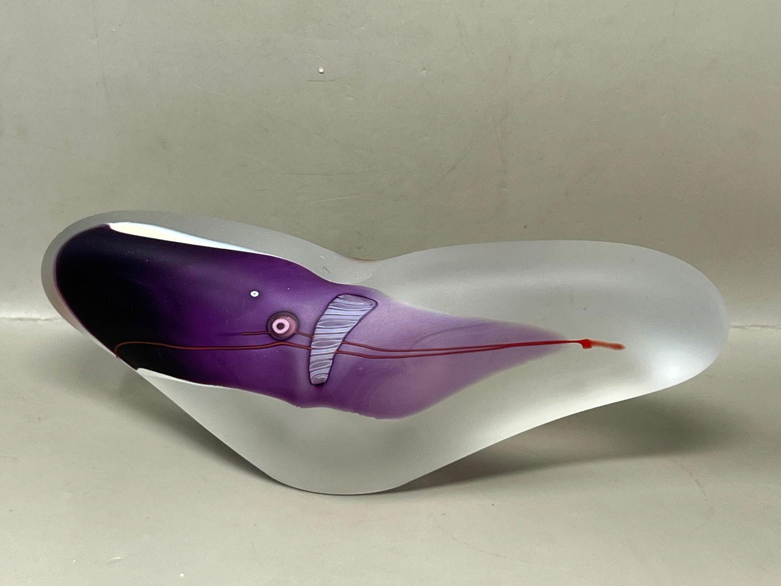 James Wilkbat Large Handpainted Art Glass Whale Bud Vase: Stunning piece, art in multiple media