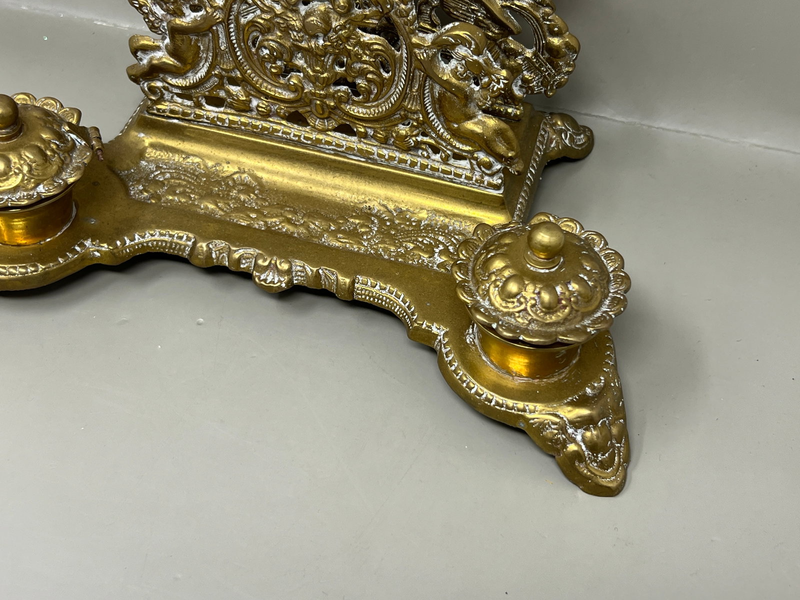 Heavy Solid Brass Inkwell with Cherubs - 5