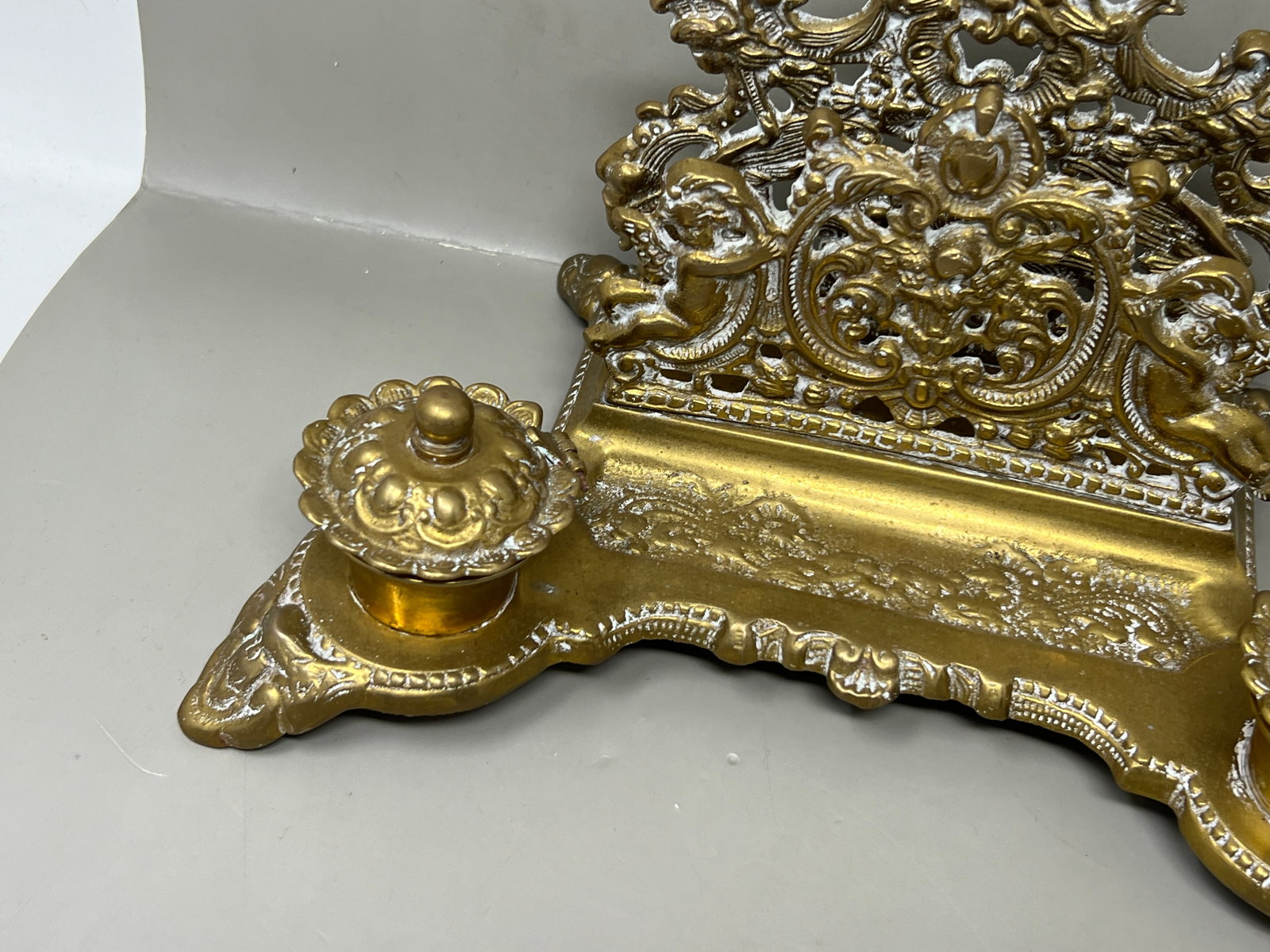 Heavy Solid Brass Inkwell with Cherubs - 6