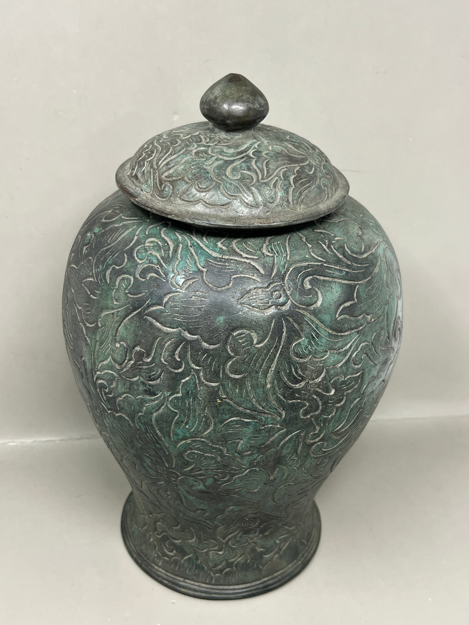Maitland Smith Verdigris Asian Ginger Jar: great depth of color
