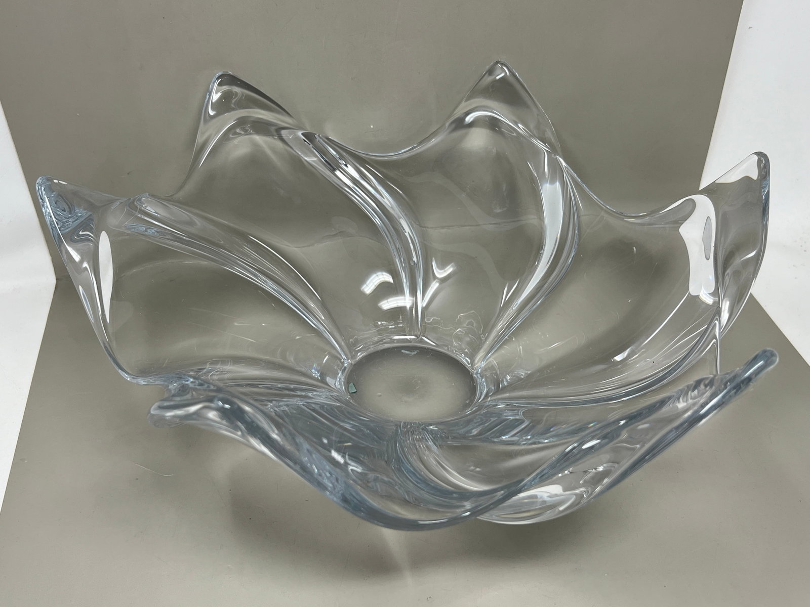 Mid Century Cofrac Art Glass Centerpiece Bowl: Large Floral Form