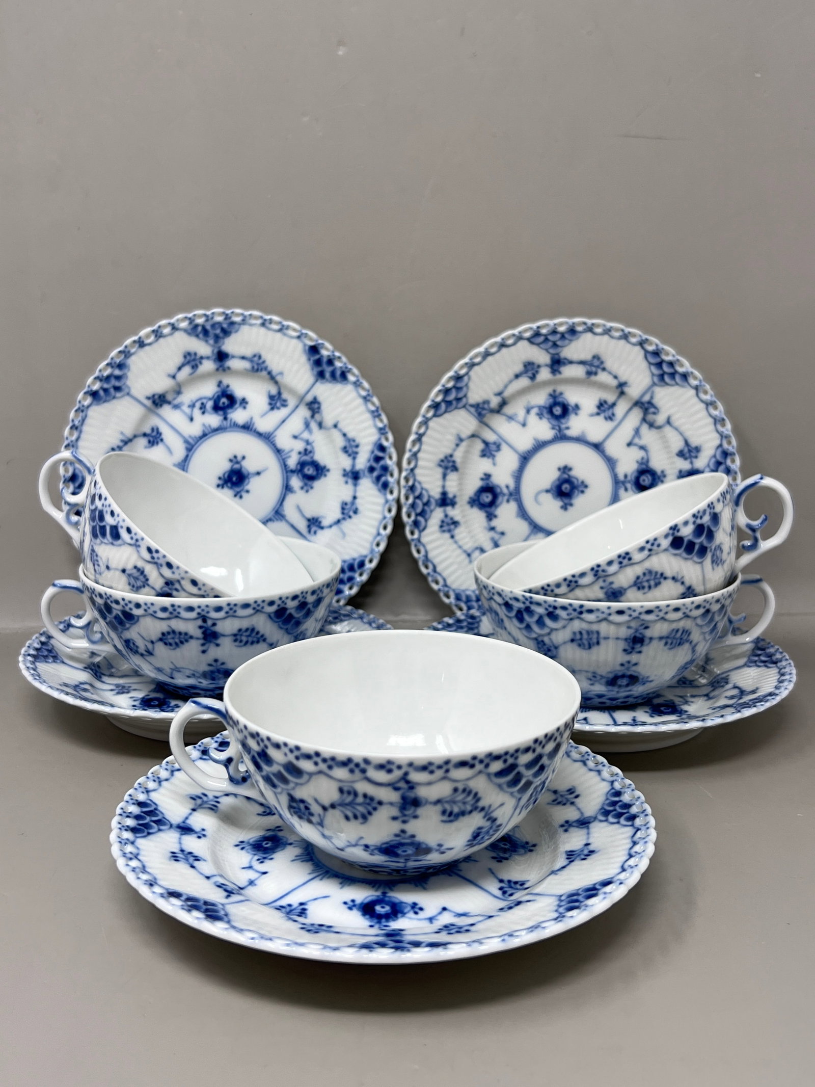Royal Copenhagen Blue Fluted Full Lace Teacups Saucers: gorgeous open lace rim