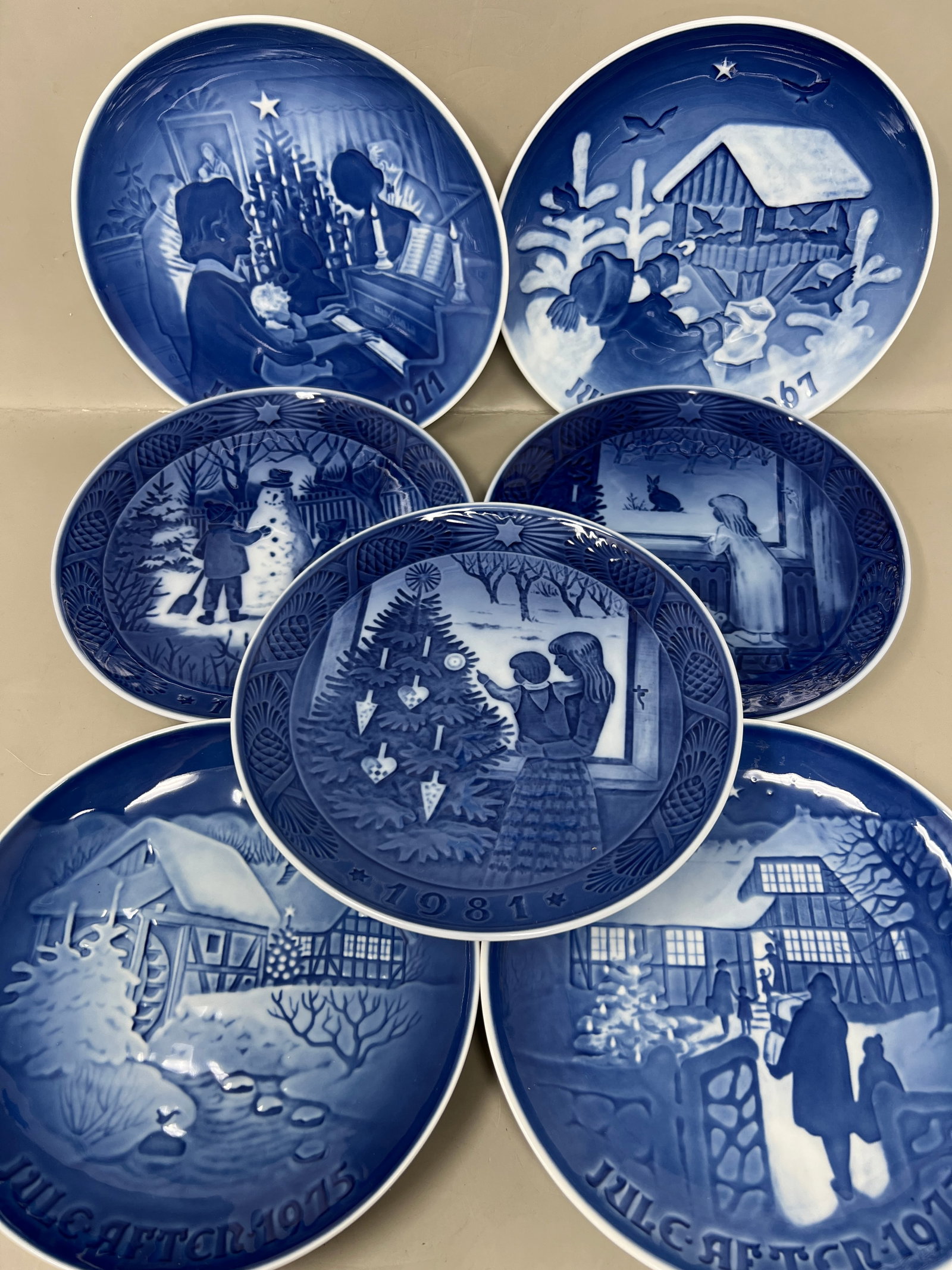Vintage Royal Copenhagen Holiday Plates (1 of 6)