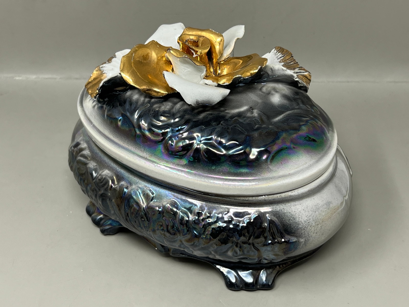 Vintage Capodimonte Italian Porcelain Floral Trinket Box (1 of 8)