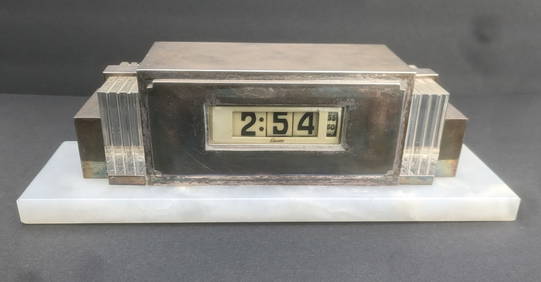 1930'/40's Lawson Time Co. Art Deco Silver Plate & Lucite Electric Digital Table Clock. (1 of 5)