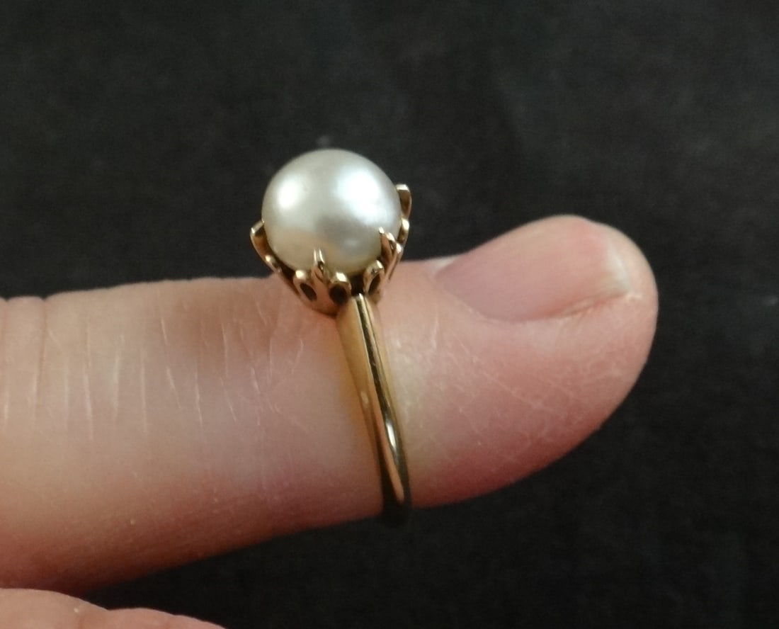 Vintage 14k Gold Ring w/Cultured Pearl. Size 6 (1 of 5)