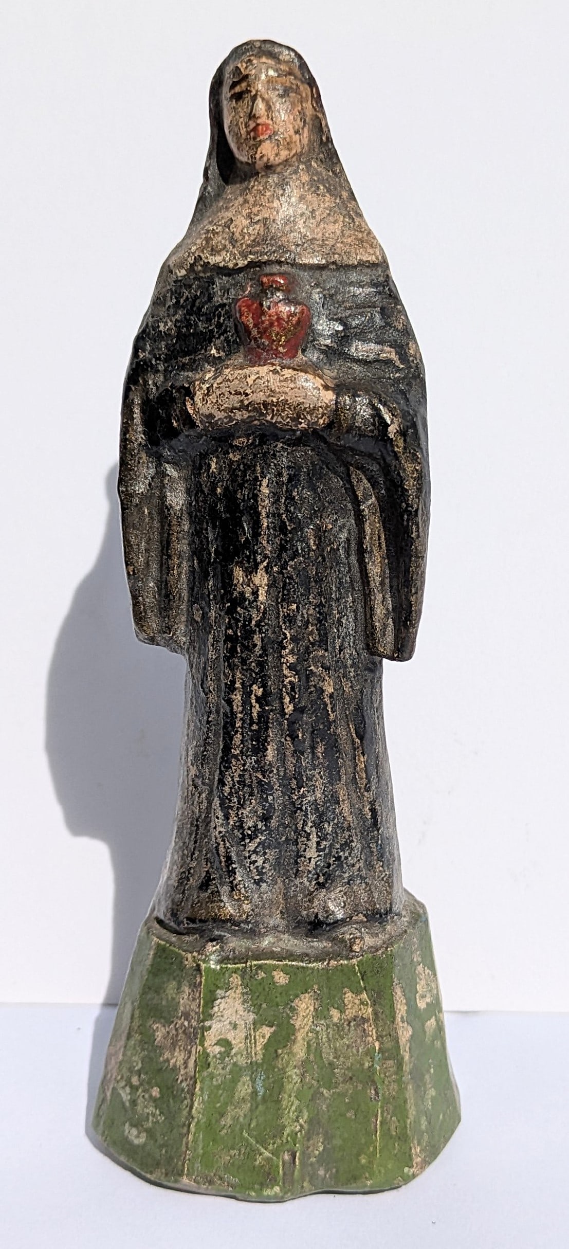 Antique European Glazed Pottery Mother Mary: Antique European Glazed Pottery Mother Mary with Black & White Robe & Sacred Heart. 19th C. 5 1/2" tall.