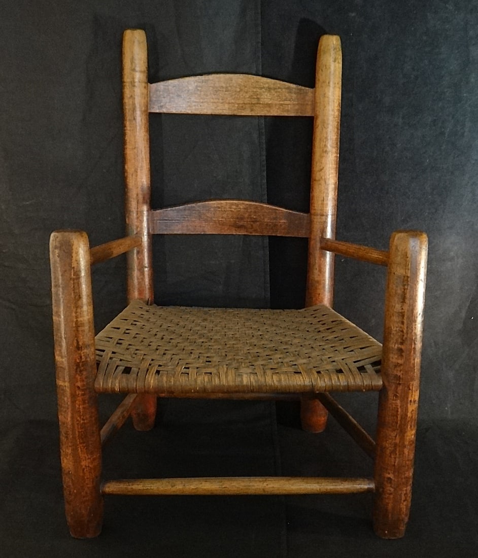 Antique Early American Childs Chair w/Original Rush Seat (1 of 9)