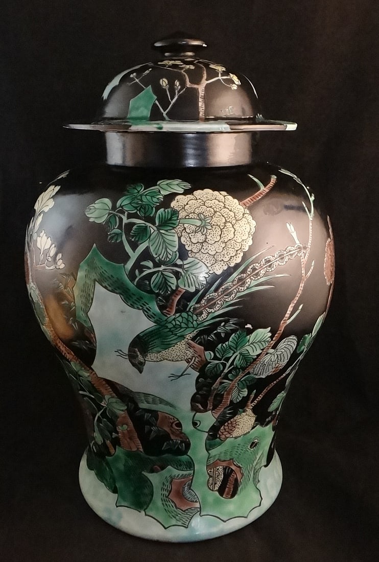 Large Antique Chinese Porcelain Covered Famille Noire Vase (1 of 12)