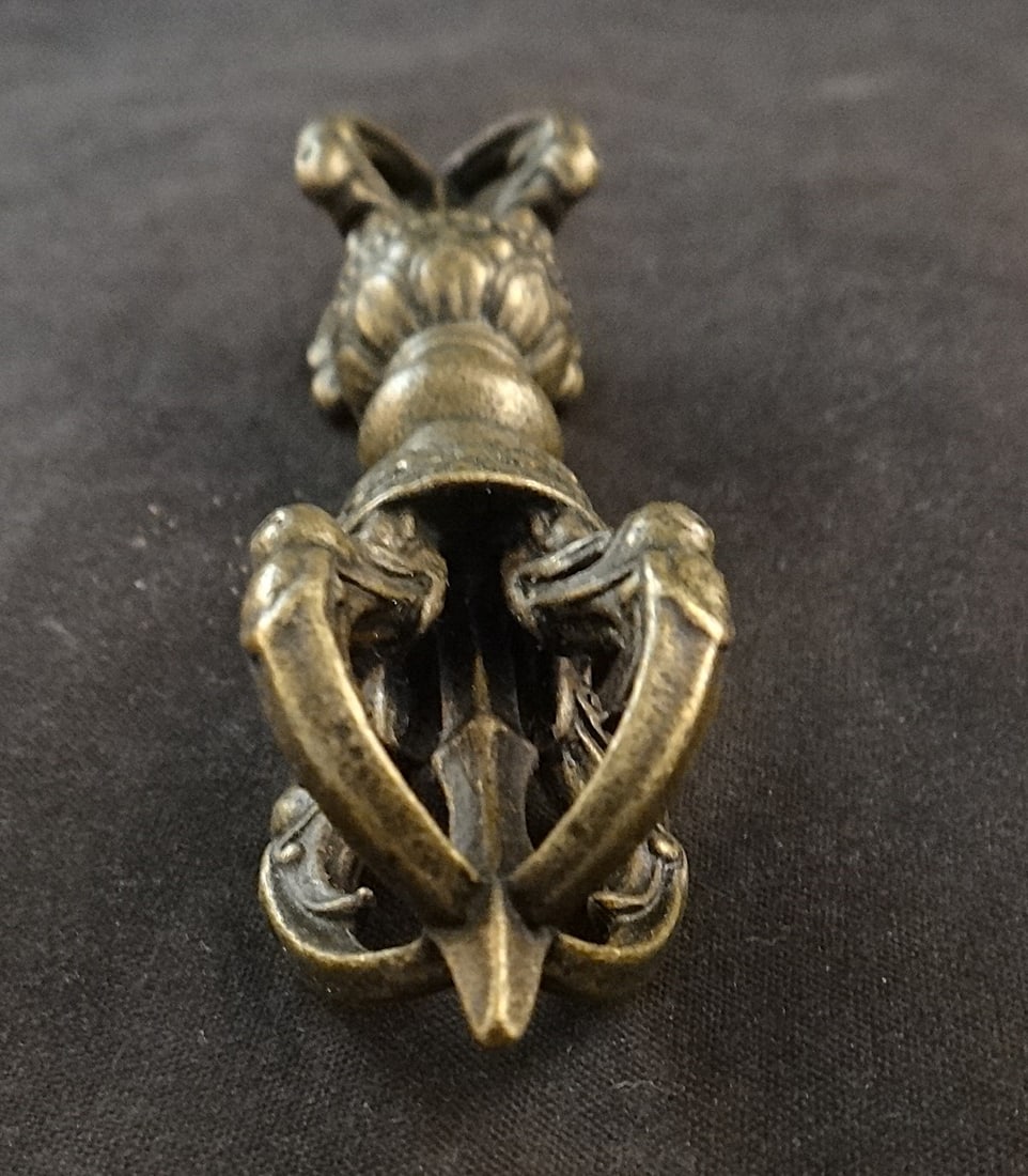 Old Tibetan Bronze Dorji - 3