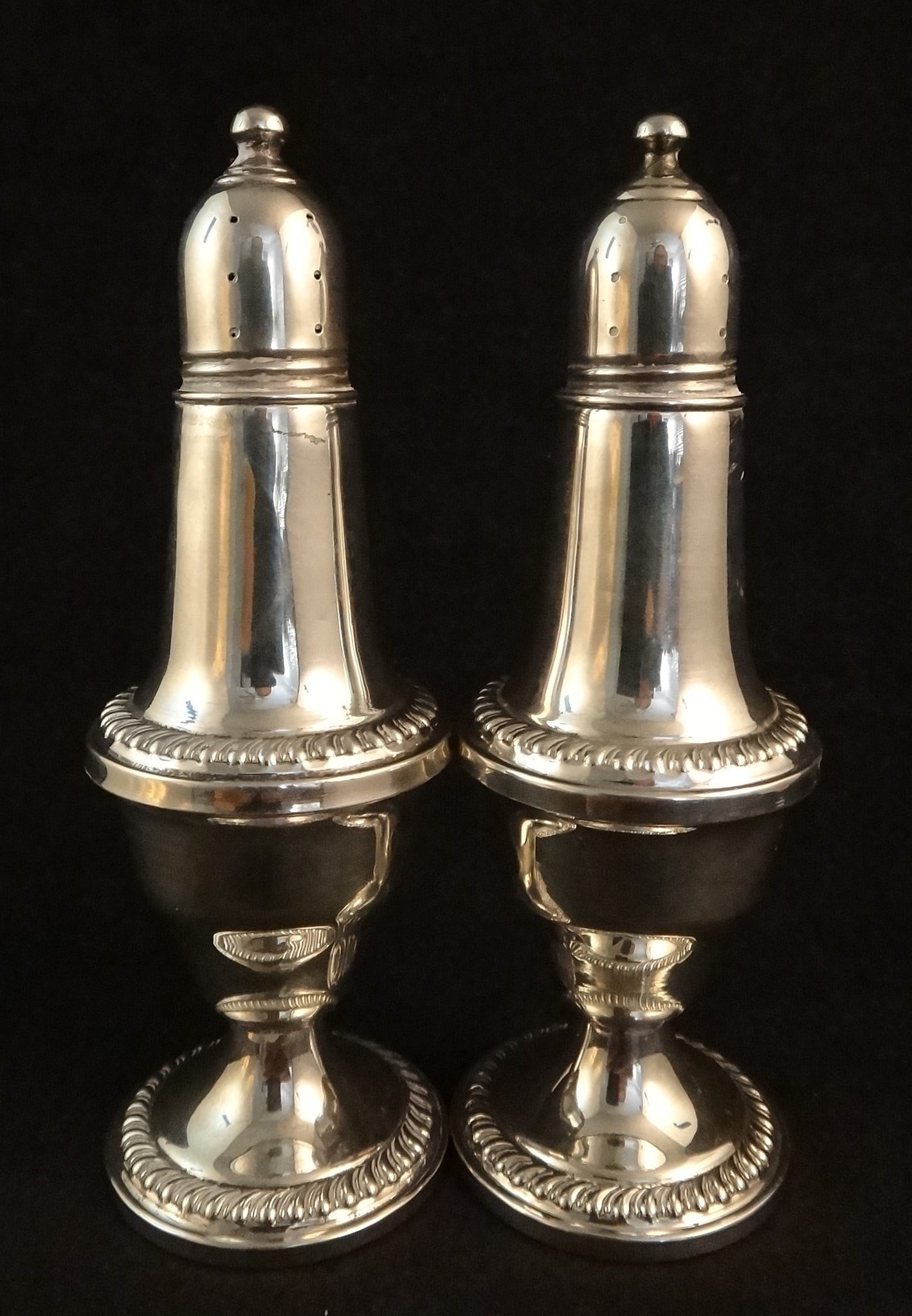 Pr. Vintage Empire Sterling Silver Classical Salt & Pepper Shakers. (1 of 6)