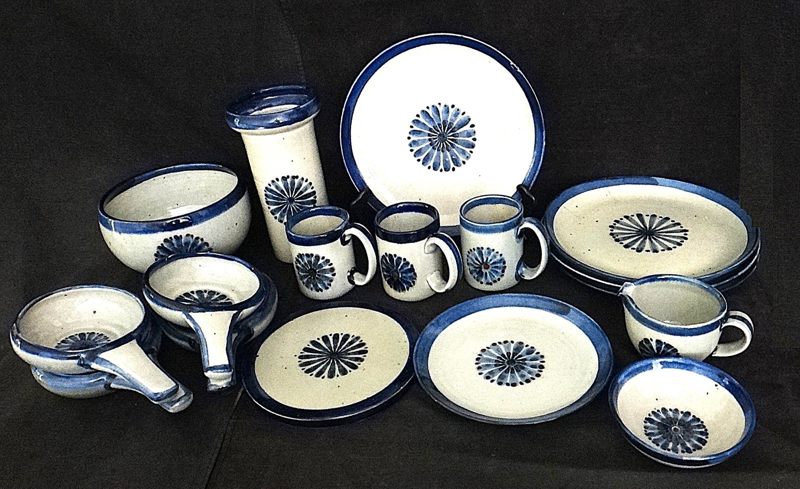 Vtg. 17 Pc Set - Ken Edwards Mexican Pottery Dinnerware – Guadalajara Blue (1 of 5)