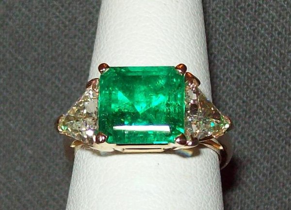 Ladies Ring