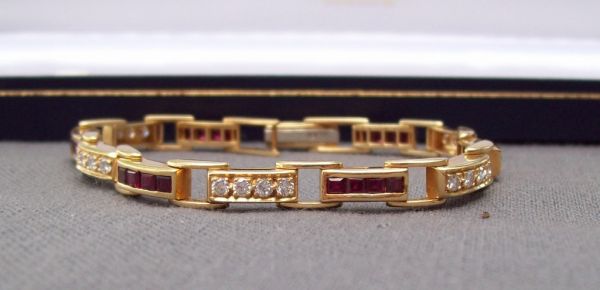 Ladies Bracelet