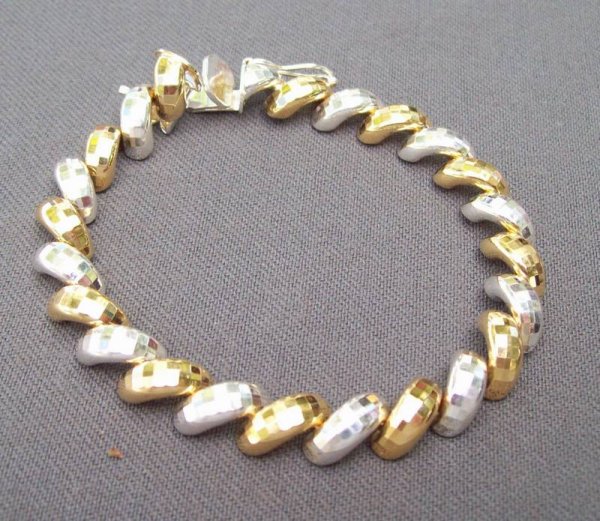 Ladies Bracelet