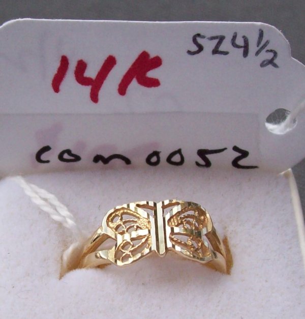 Ladies Ring