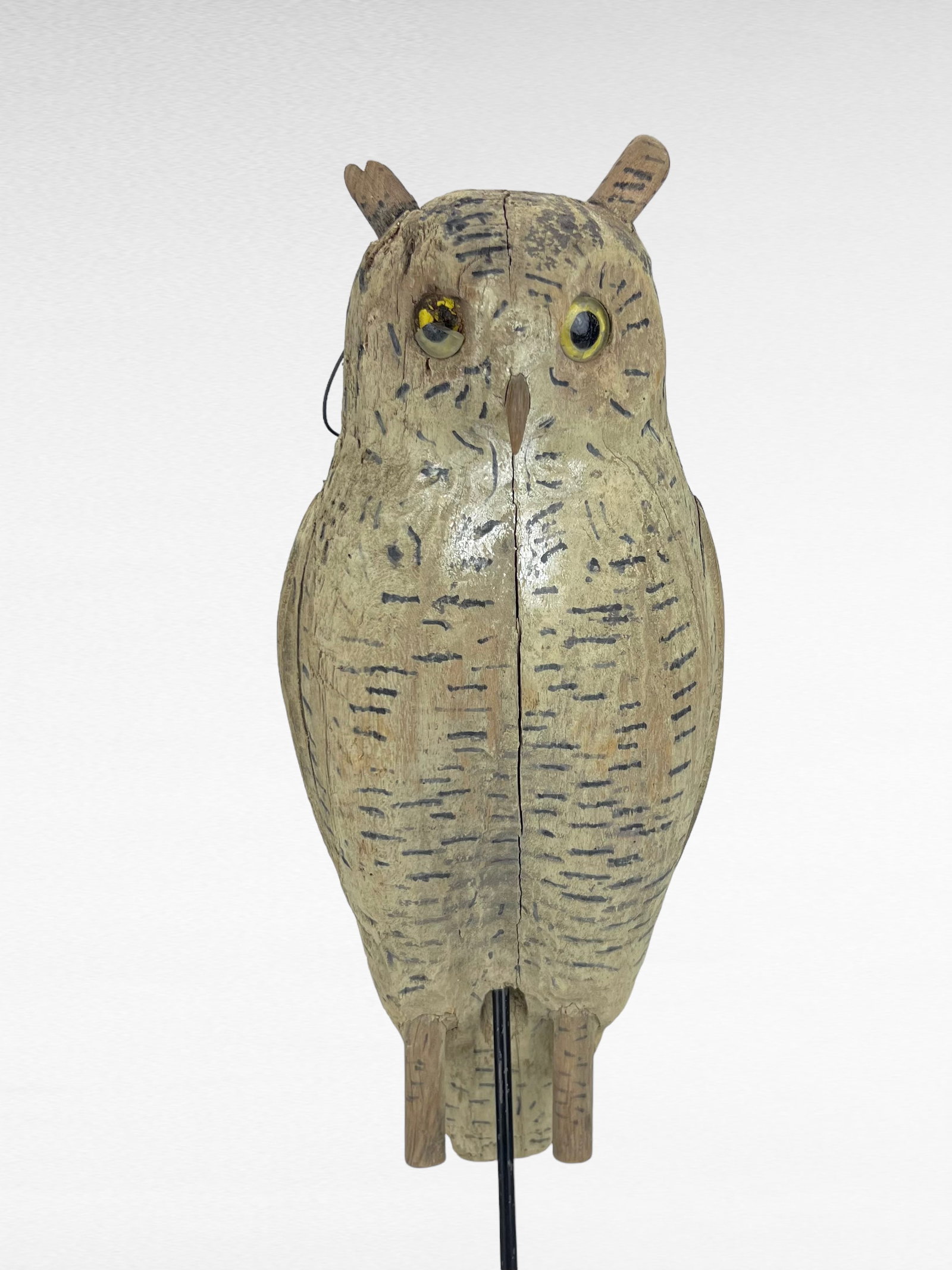 Owl - Herters Manufacturing Inc (1 of 3)