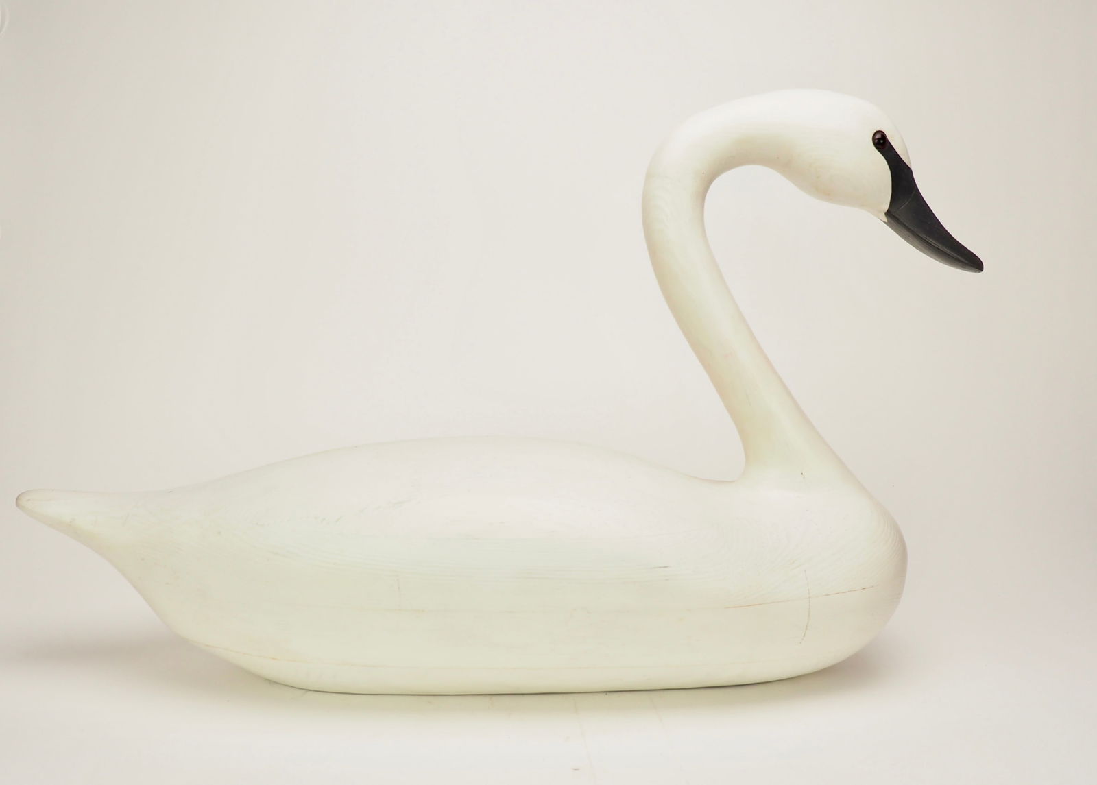life-size Swan Decoy (1 of 5)