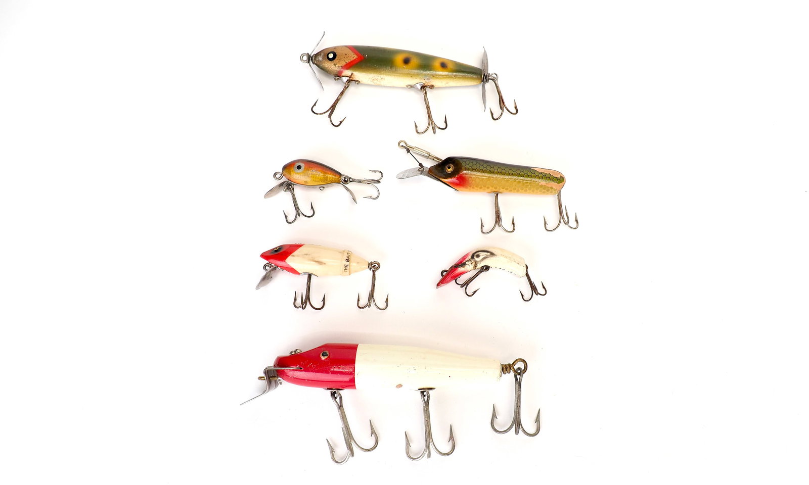 Six Vintage Fishing Lures (1 of 4)