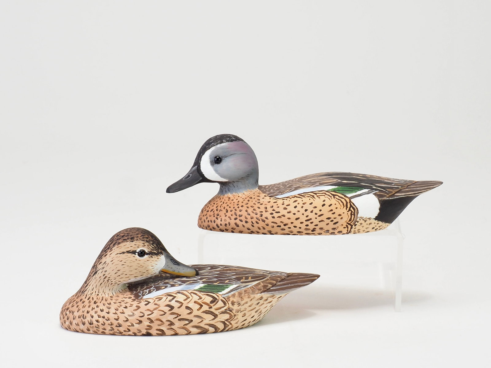 Katy Perdew Seibert - Mini Blue Wing Teal Pair: Katy Perdew Seibert (1960-2022) Henry, IL, 2000 4.5" Hen 4.75" Drake The grand daughter of Charles H. Perdew (1874-1963). Signed and dated 2000 on bottom of each Condition: Excellent and original