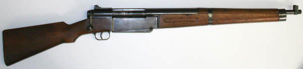 Prototype de fusil antichar, fabrication d'arsenal: Prototype de fusil antichar, fabrication d'arsenal sur base de fusil d'infanterie Mas 36 à la veille de la guerre. Il s'agit probablement d'une arme d'étude inachevée, la chambre présente notammen
