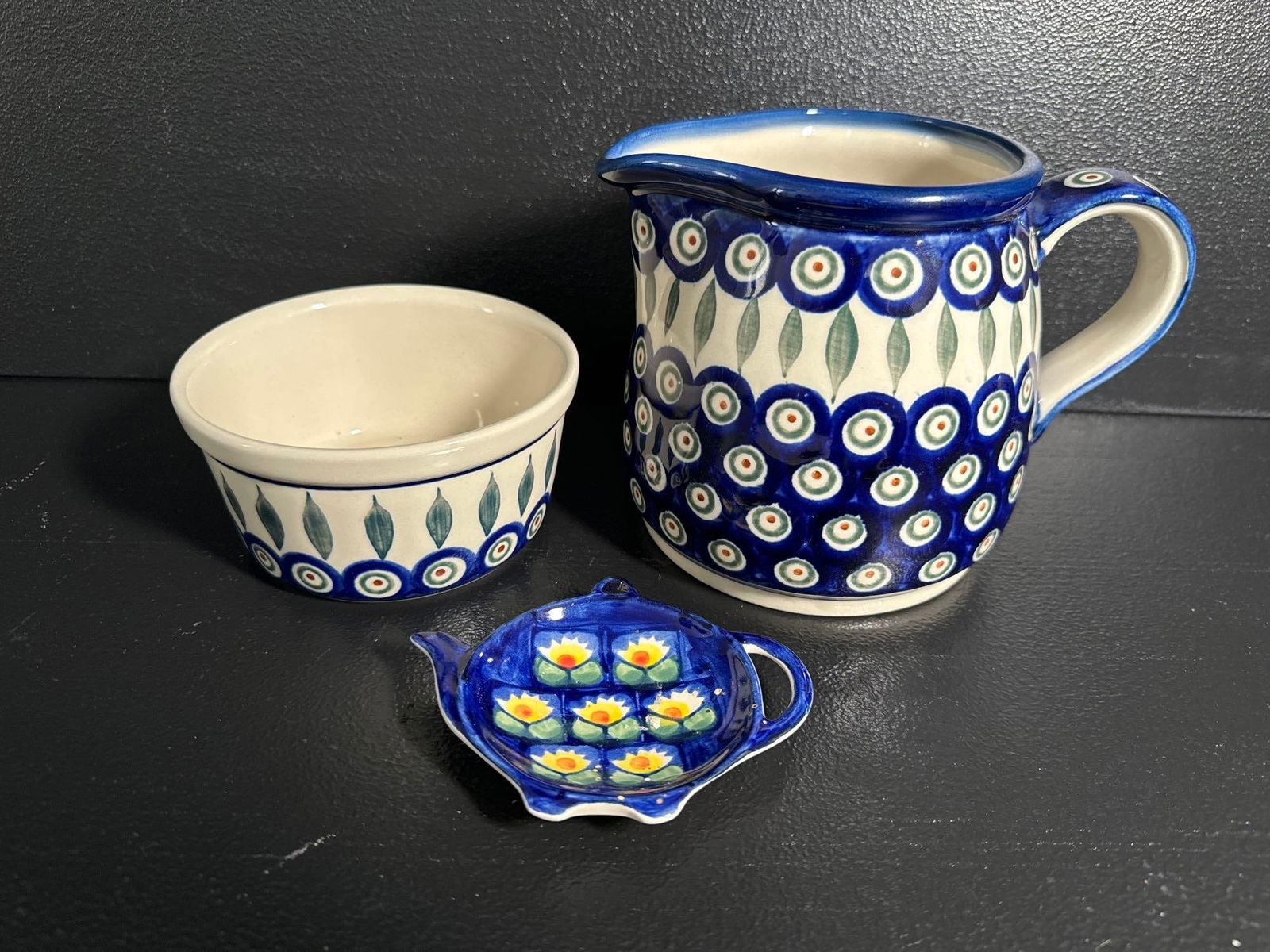 Boleslawiec Pitcher, Bowl & Teabag Holder Auction