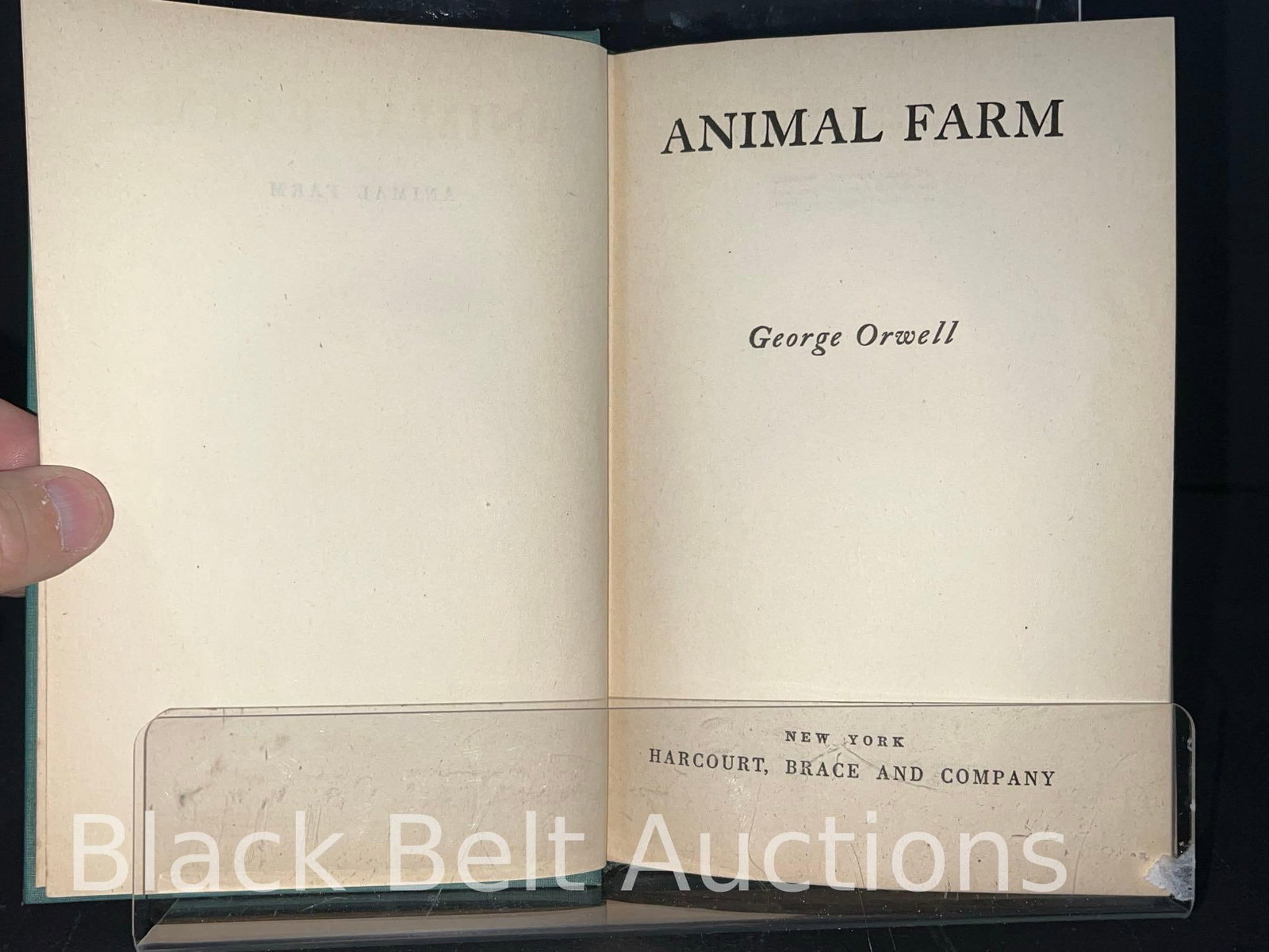Book “Animal Farm” by George Orwell (1 of 3)