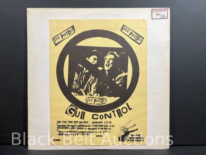 Sex Pistols “Gun Control” Vintage Live Record: Lot description: Vintage Sex Pistols &#8220;Gun Control&#8221; vinyl recording of a live concert at Winterland Jan. 14, 1978. This is a late 1970s pressing on Slipped Disc Records in Monaco, catalog n