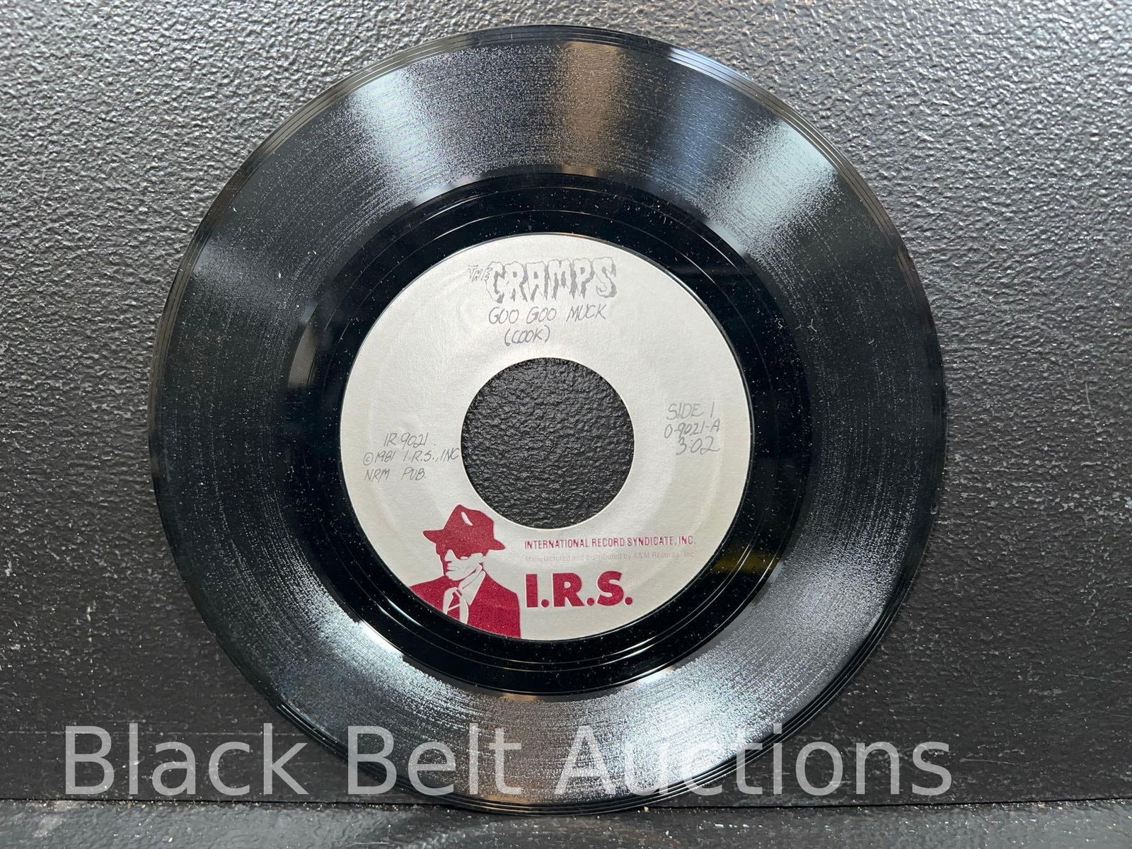 The Cramps "Googoo Muck" 45 Band Signed - 3