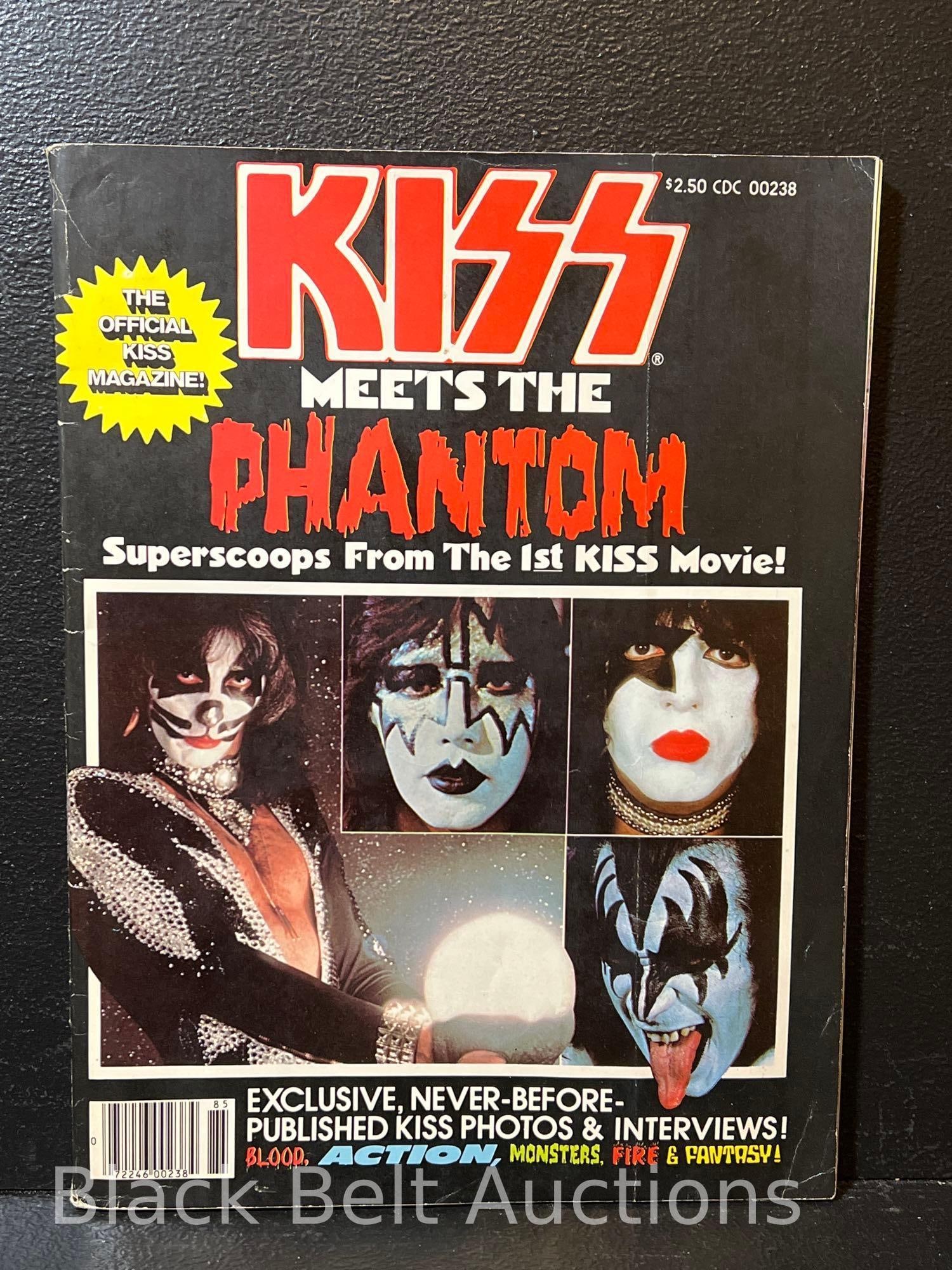 Two Vintage KISS Magazines - 7