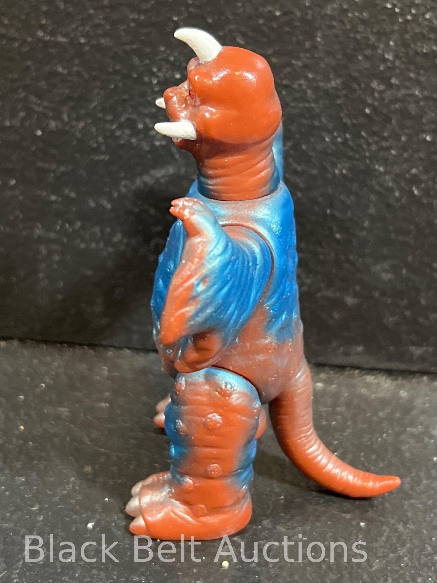 Four Bullmark ULTRA Q Figures - 20