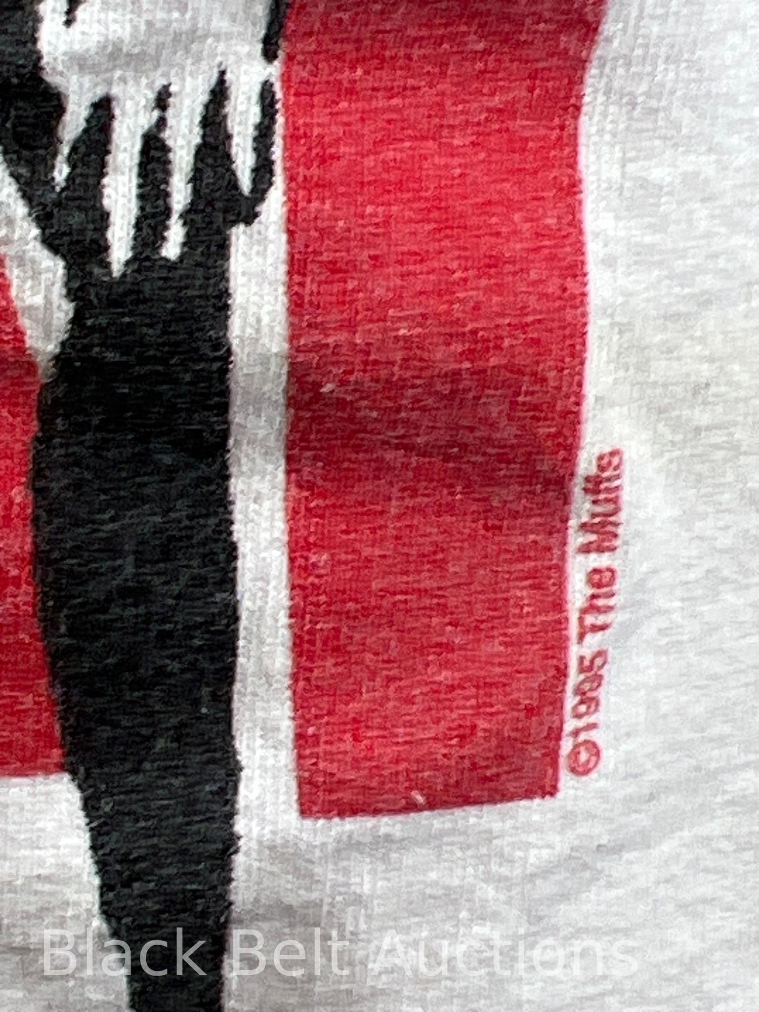 Two Vintage 1995 "The Muffs" Single Stitch T-Shirts - 8