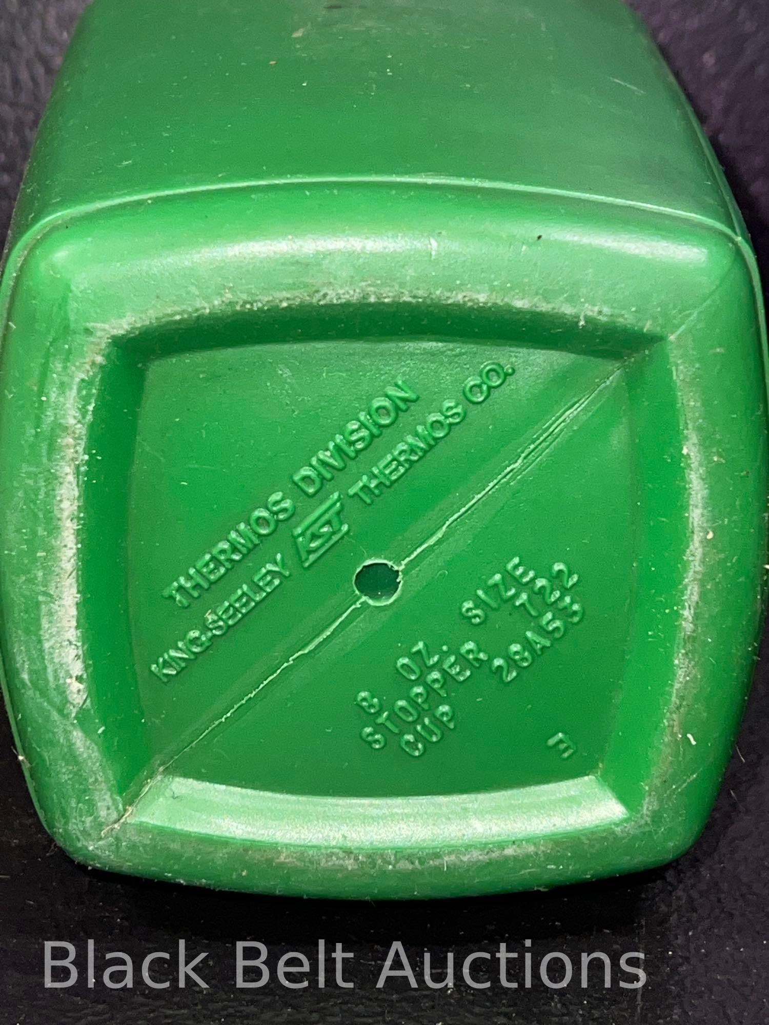1973 Scooby-Doo Lunchbox and Bottle - 12